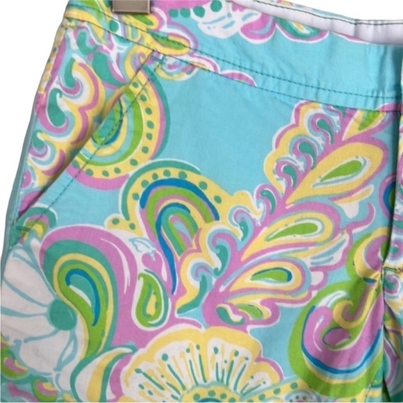 Lilly Pulitzer Shorely Blue Double‎ Trouble Floral Paisley Buttercup Shorts - Picture 2 of 12